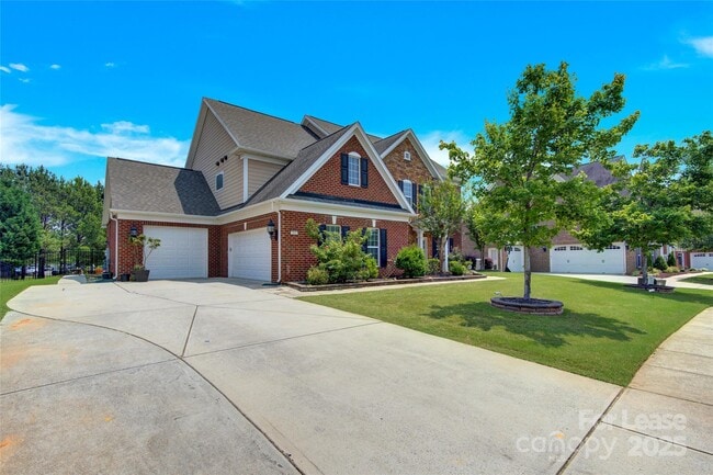 Building Photo - 2805 Julian Glen Cir