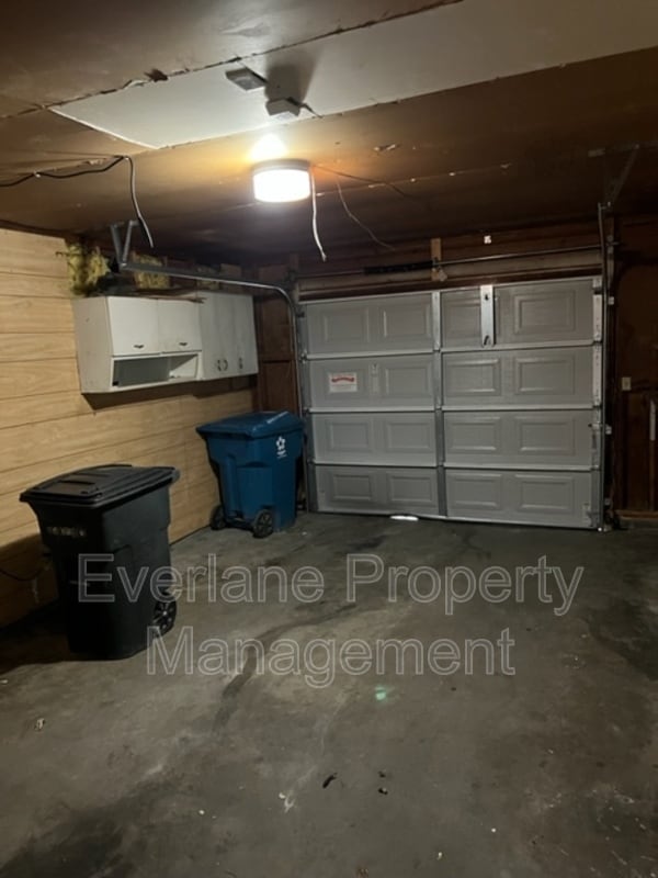 Building Photo - 2617 Morning Star Dr
