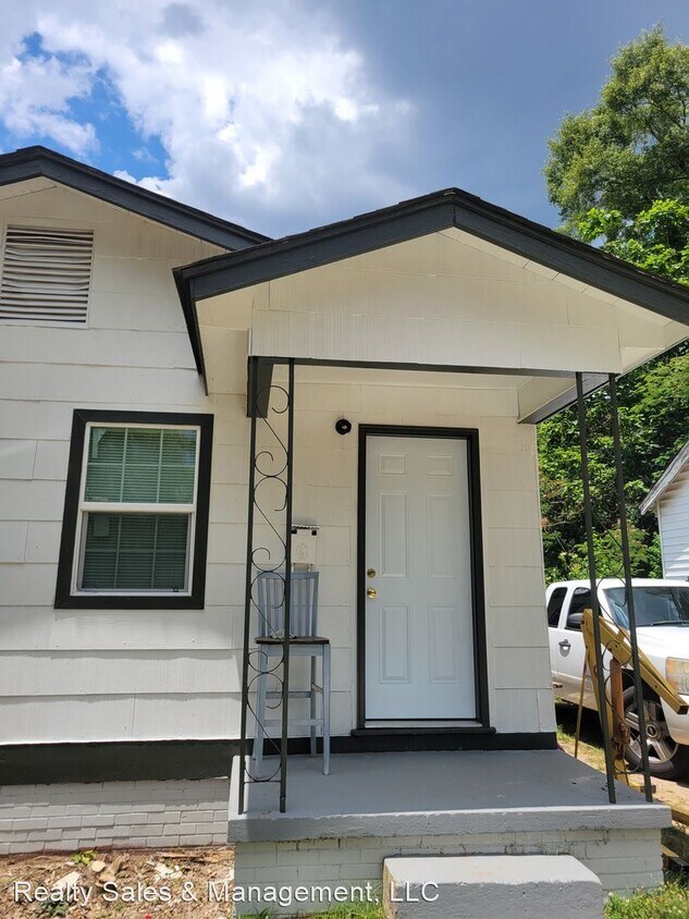 Primary Photo - 1 br, 1 bath House - 2321 Ludlow Avenue