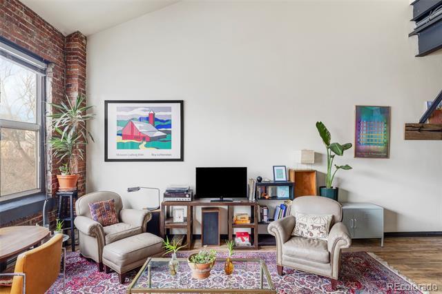 Foto del edificio - 3309 Blake St