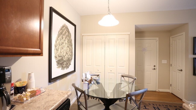 Área de comedor - Braxton on Bethel
