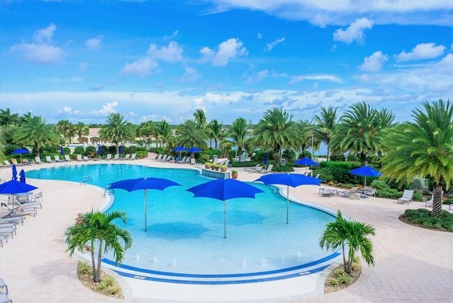 Building Photo - Annual Unfurnished Private Pool - Gorgeous...
