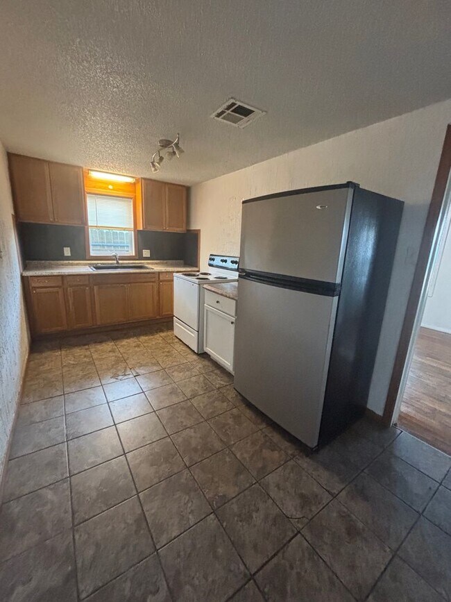 Foto del edificio - 812 4th St