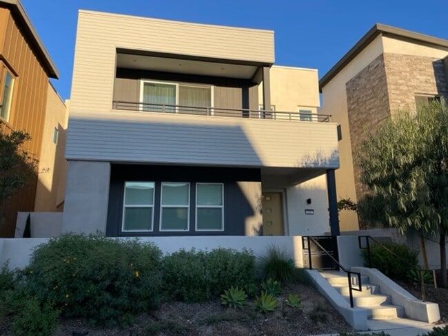 Stunning 3 bedroom 3 bath home in the Grea... - Stunning 3 bedroom 3 bath home in the Grea...