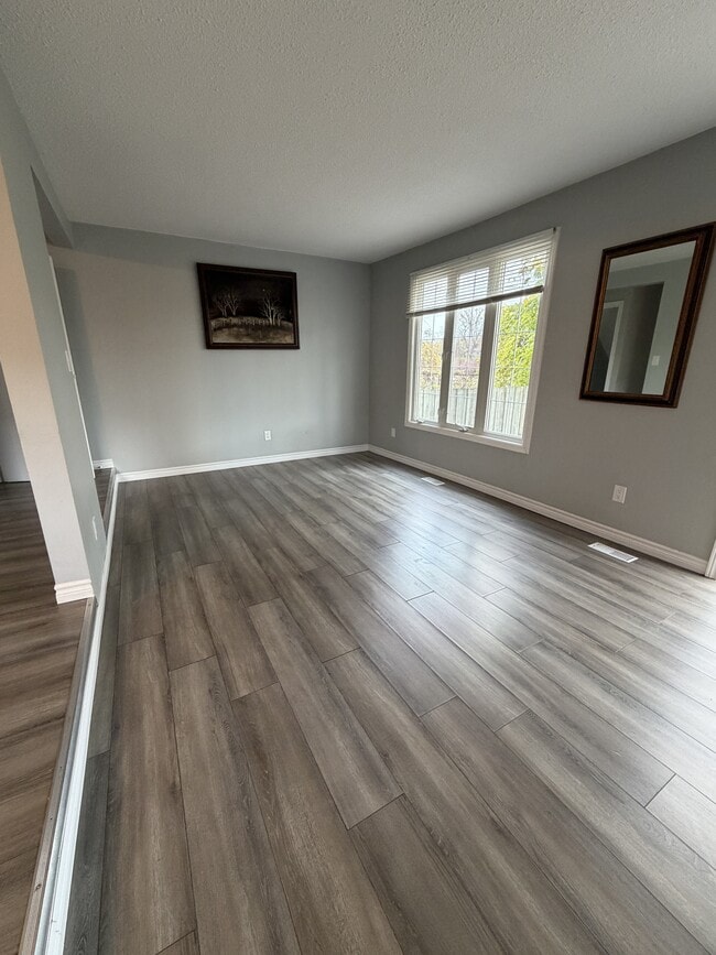 Building Photo - 1199 Afton Dr