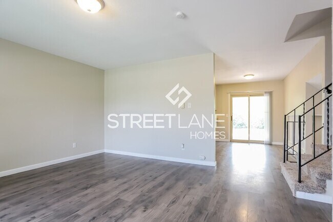 Foto del edificio - Charming 4 Bedroom in Aurora!