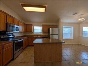 Building Photo - 268 Goliad Dr
