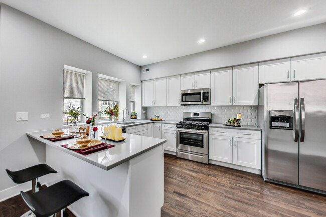 Foto del edificio - 3811 N Ashland Ave