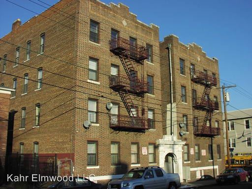 Foto del edificio - 26 Elmwood Ave