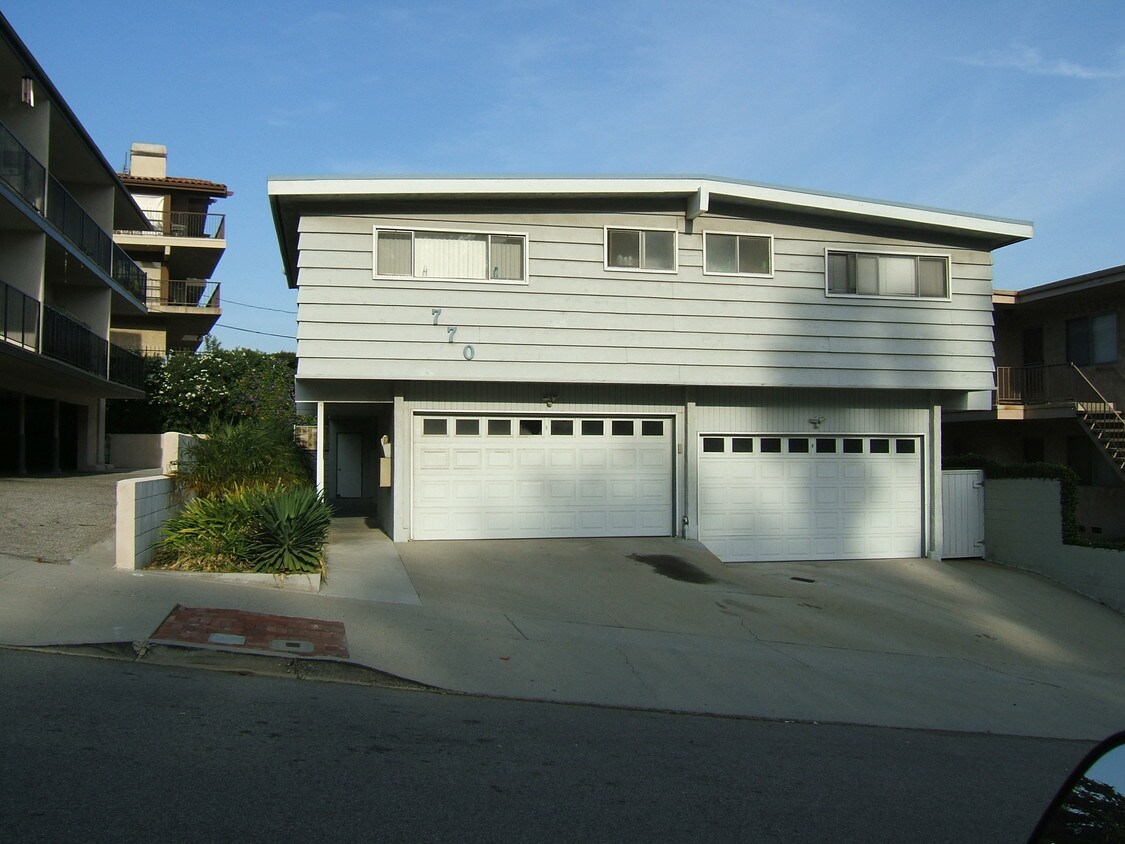 Primary Photo - 770 W 30th St