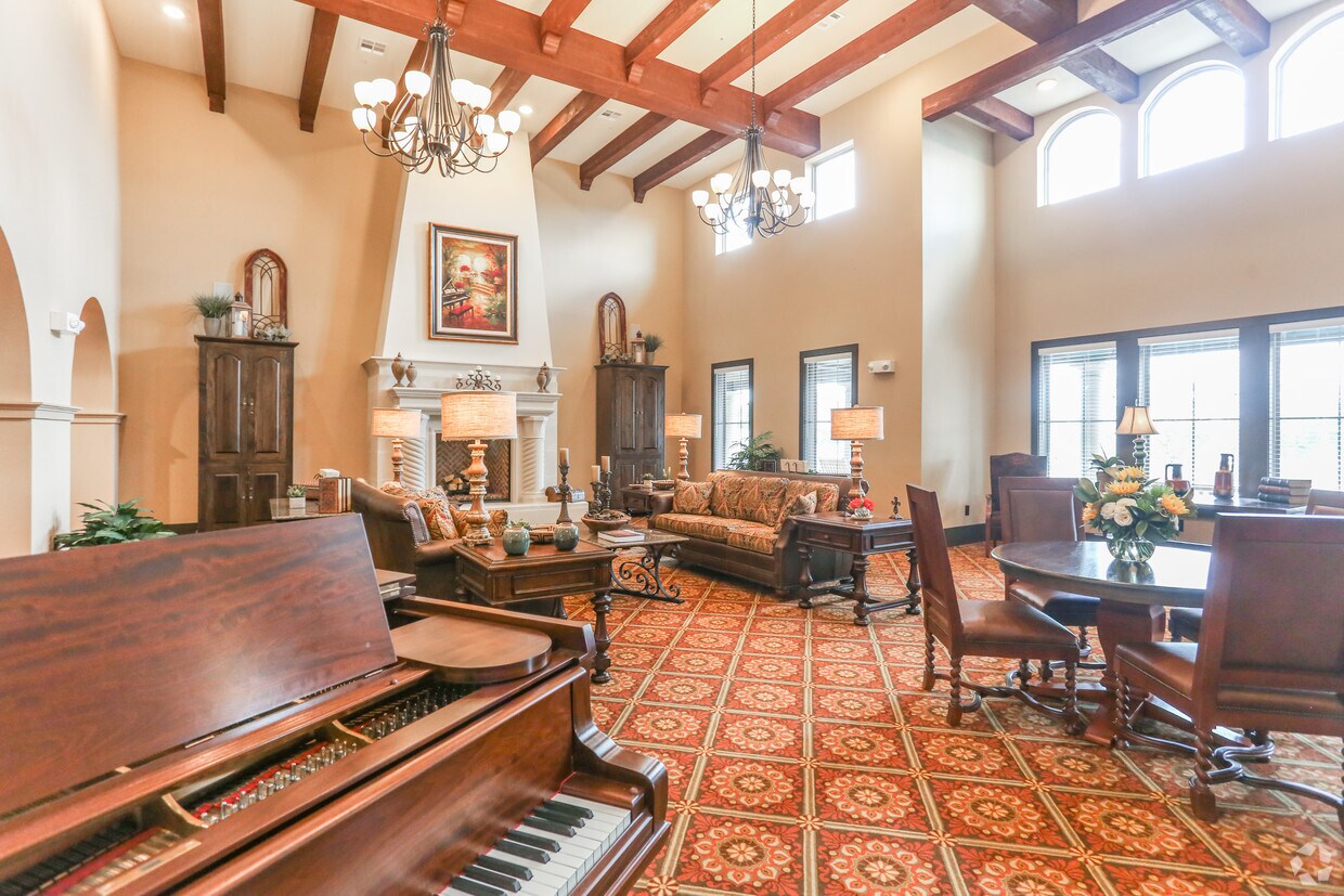 Mariposa at Clear Creek 55+ SENIOR LIVING Apartments Webster, TX