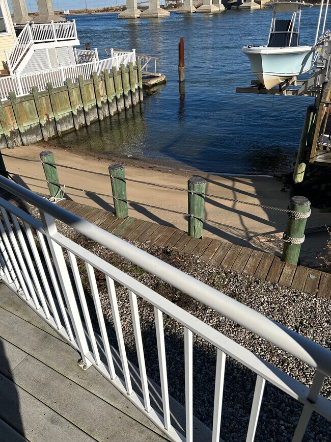 Foto del edificio - 46 S Bay Ave