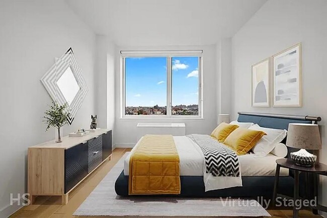 Building Photo - 2 bedroom in Brooklyn NY 11249