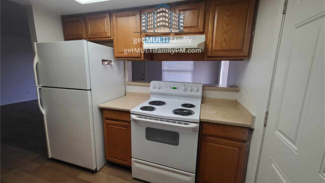 Foto del edificio - Lowest Rent by Downtown Chandler with 2 we...