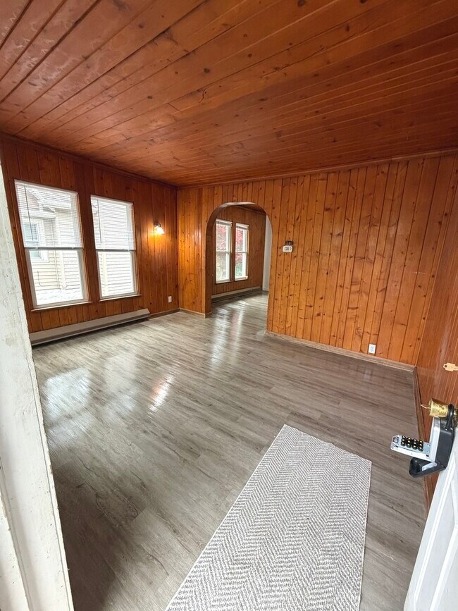 Foto del edificio - 120 Peale St