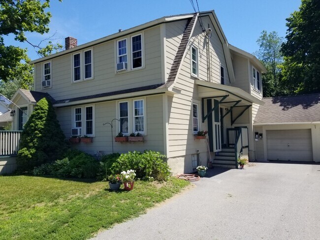 Photo - 16 Gilbert St Apartments