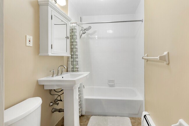 Building Photo - 126 W 132nd St