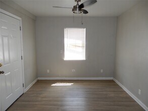 Building Photo - 3804 Lelia St