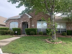 Building Photo - 4224 Rustic Ridge Dr