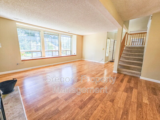 Building Photo - 13617 180 Ave NE