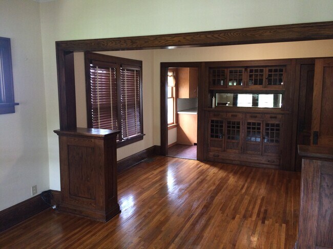 Building Photo - 277 Brimhall St