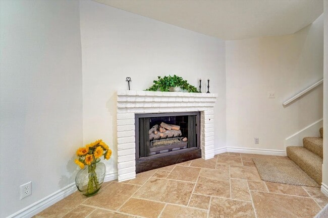 Building Photo - 1831 Foursite Ln
