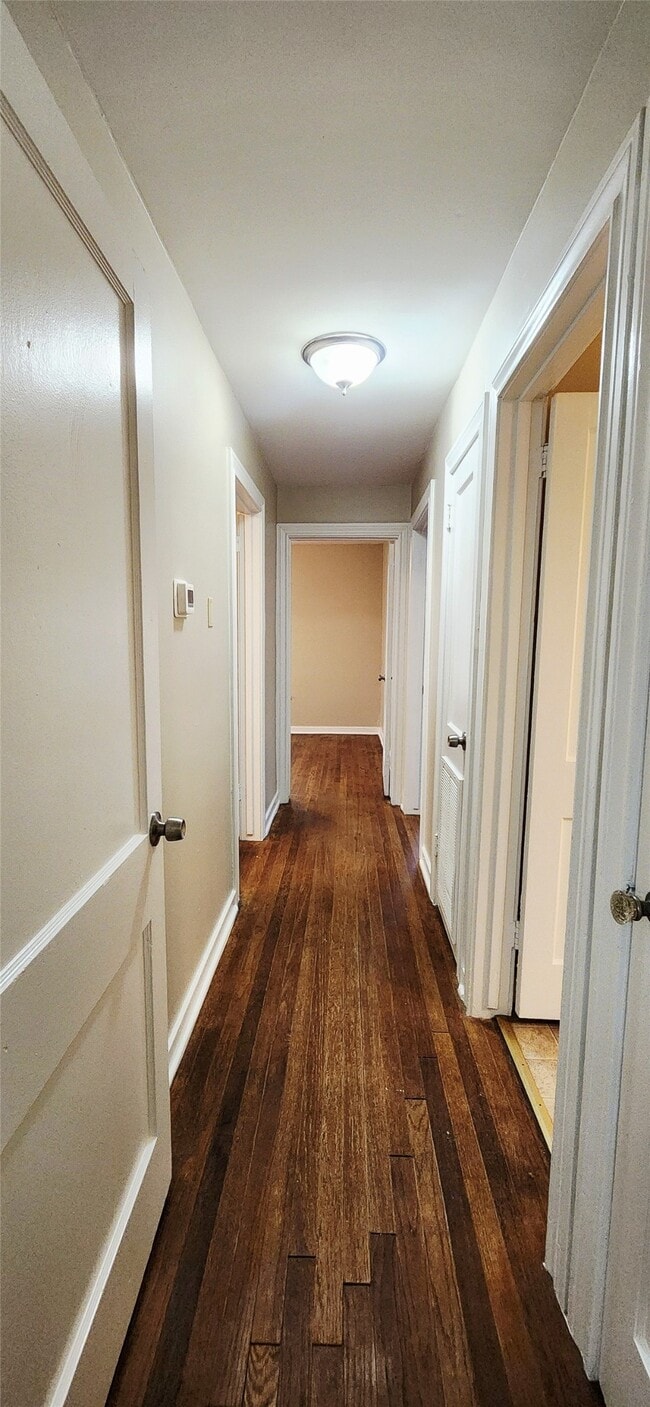 Foto del edificio - 222 Winding Way St