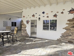 Building Photo - 38580 Rancho Los Cerritos Dr