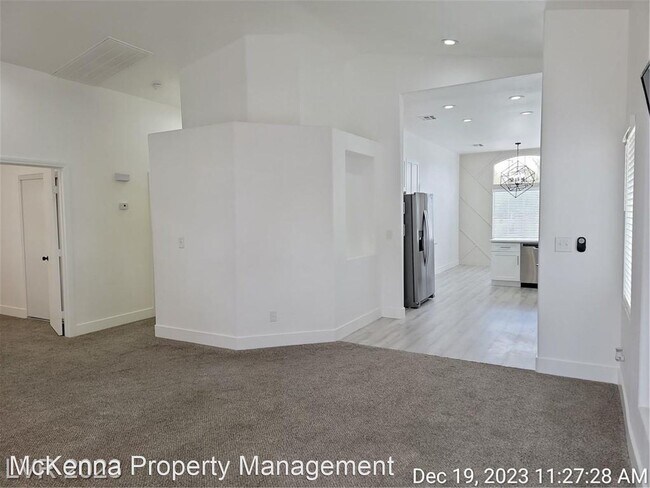 Building Photo - 3 br, 2 bath House - 10517 Beachwalk Pl
