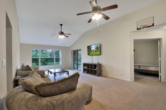 Building Photo - 3031 Casa Rio Ct