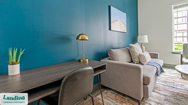 Foto del edificio - 944 Broadcast Pl