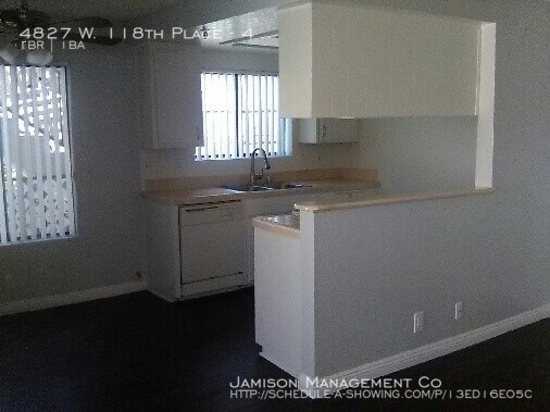 Building Photo - 4827 W 118th Pl