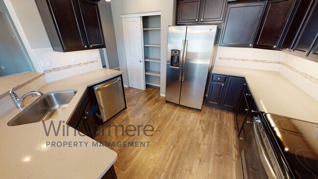 Building Photo - 1309 S W Virginia St