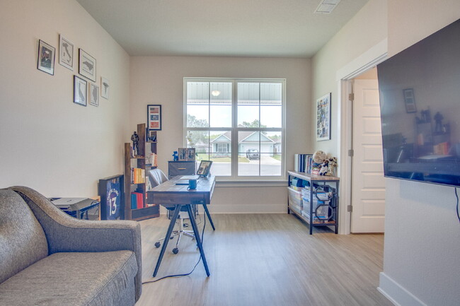 Building Photo - "Nearly New 3-Bedroom Home in Beulah with ...