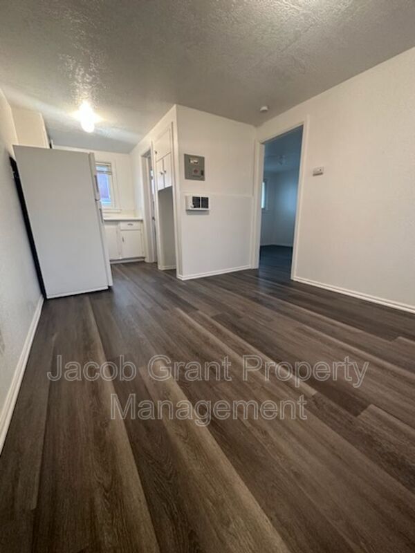 4719 Yellowstone Ave Unit 1, Pocatello, ID 83202 Condo for Rent in