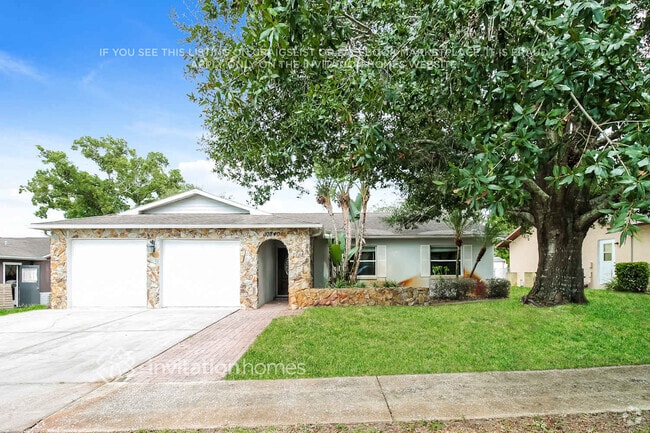 Building Photo - 10840 Peppertree Ln