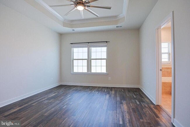 Building Photo - 18086 Red Cedar Rd