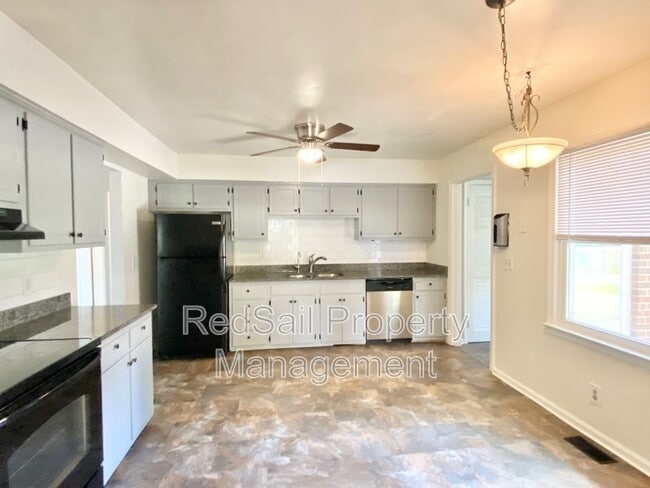 Building Photo - 3809 Ludgate Dr