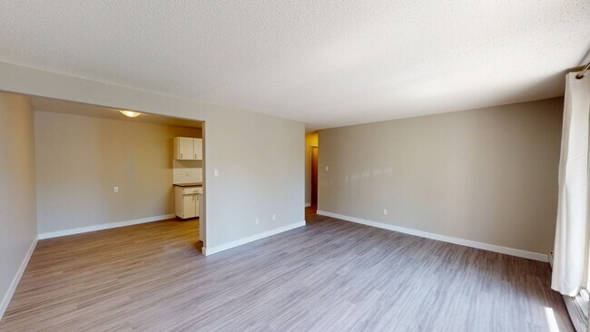 Building Photo - 9807-9108 108 Ave