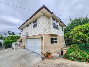 Building Photo - 9617 Tropico Dr