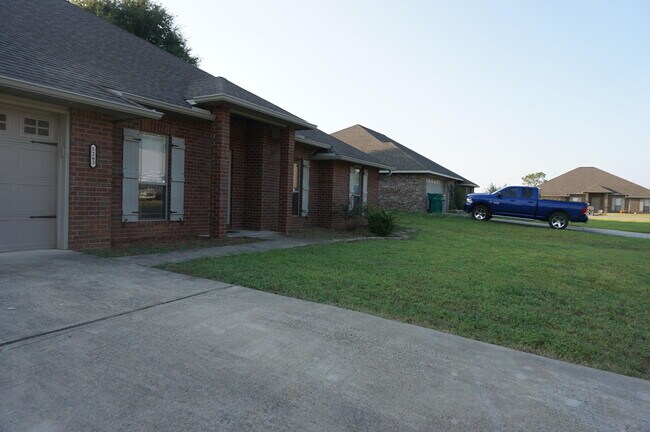 Foto del edificio - 5263 Moore Loop