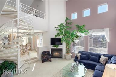 Building Photo - 2 br, 4 bath Condo - 12841 Bloomfield St U...