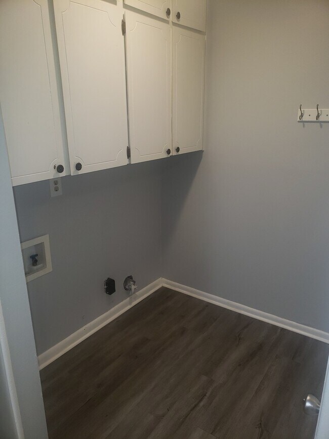 Foto del edificio - 932 Carson Ln SW