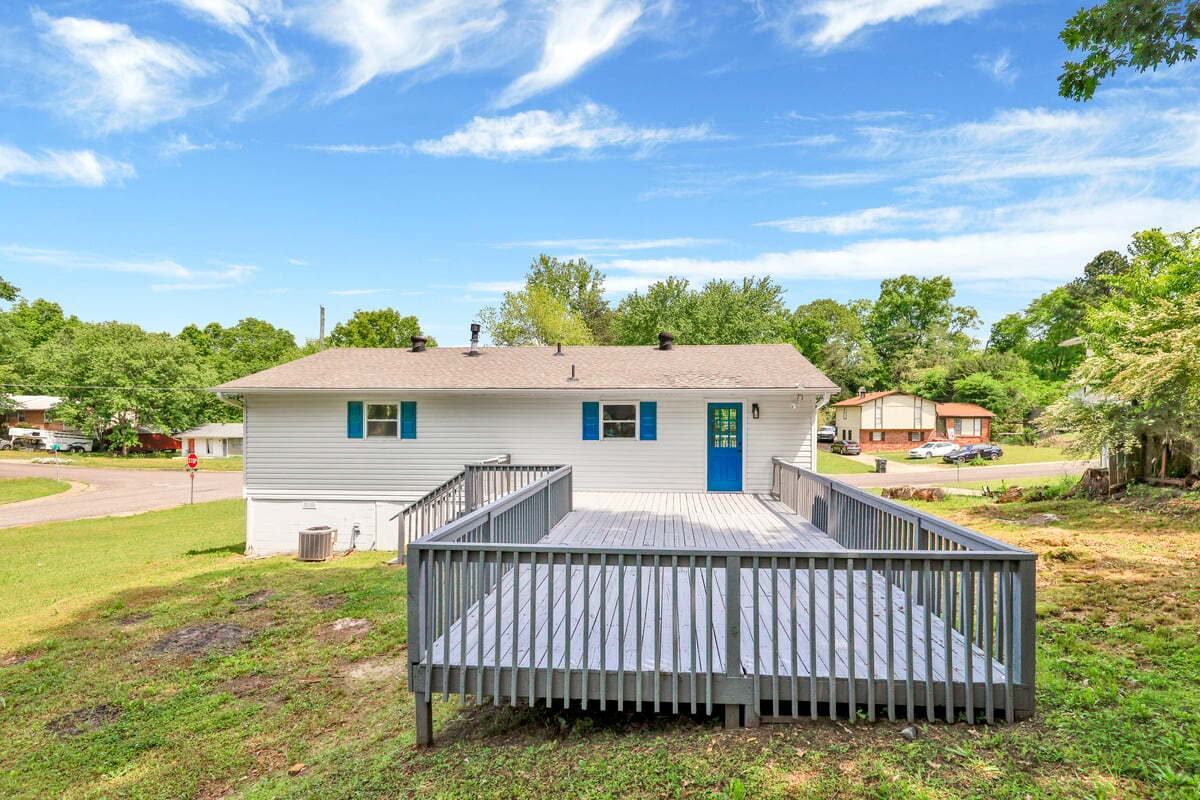 Foto del edificio - 801 Country View Ct