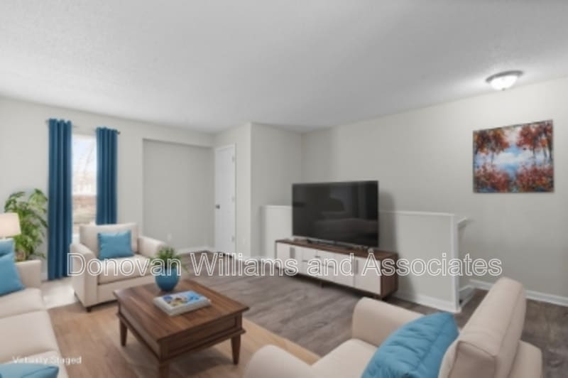 Photo - 4620 Central Ave, Unit P