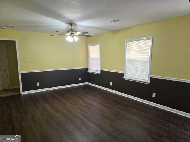 Foto del edificio - 2929 Level Ridge Rd SE