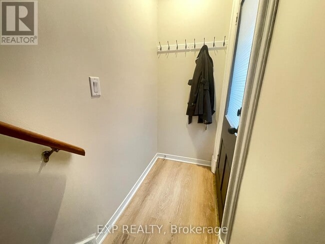 Building Photo - 42 Mill St