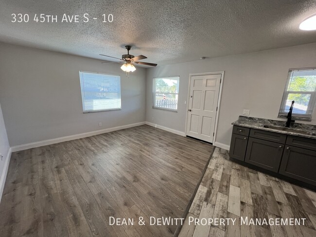 Building Photo - Move-In Special: 1/2 Off 1st Month’s Rent ...