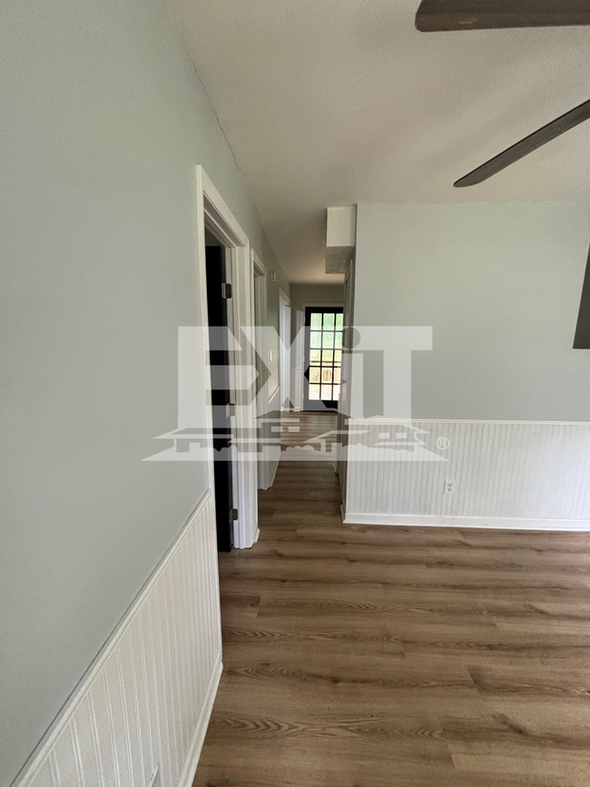Building Photo - Charming 3 Bed 1.5 Bath Home in Bracey, VA