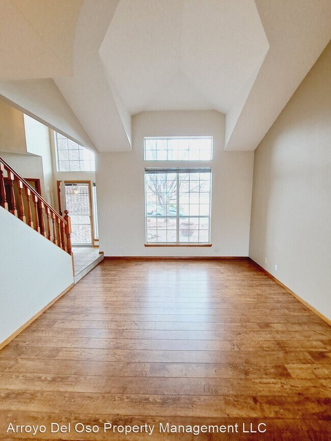 Foto del edificio - 5 br, 3 bath House - 8505 Ashton Place NE